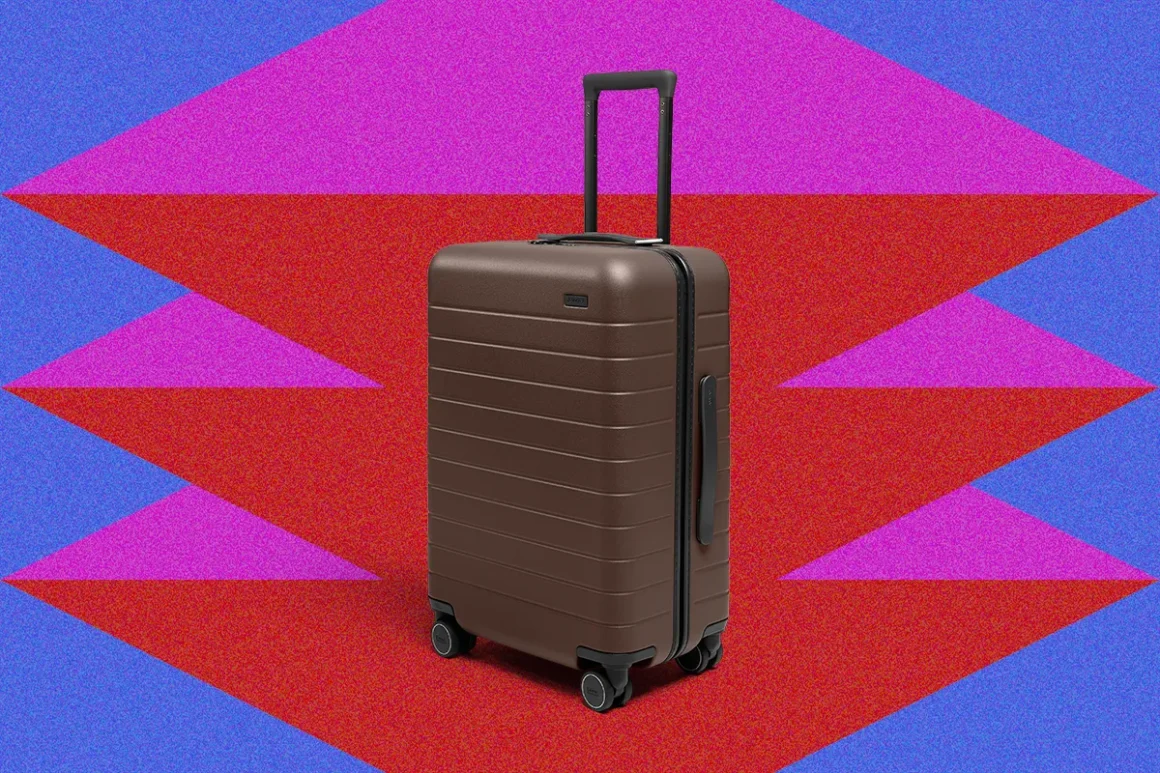 Aways new series 3 luggage plays it safe—thats the point